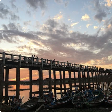 Taungtaman Lake